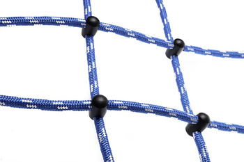 Siatka do wspinaczki niebiesko-biała z czarnymi łącznikami